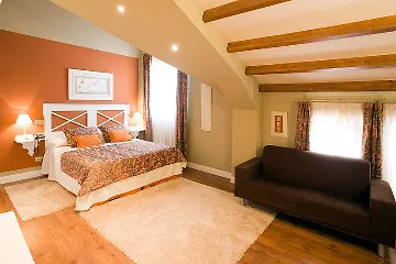 Casón De La Marquesa