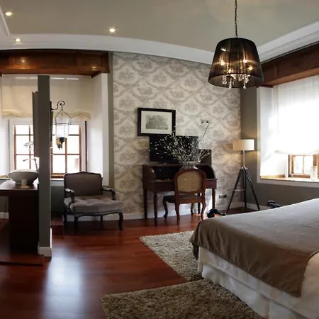 Casón De La Marquesa Hotel 4*