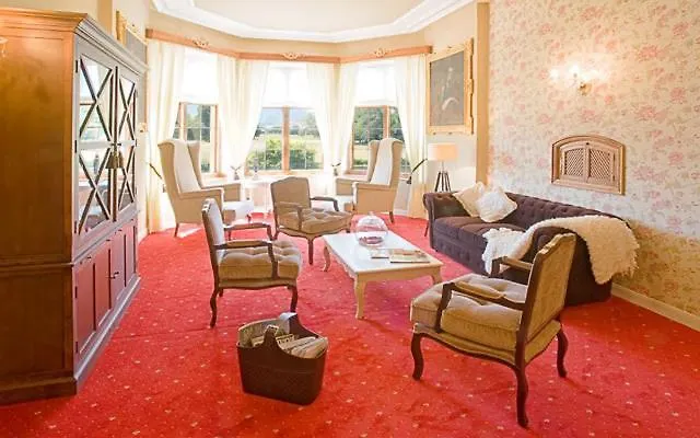 Cason De La Marquesa فندق