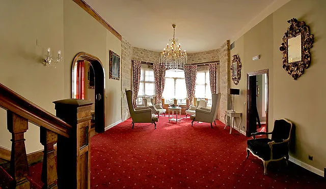 Cason De La Marquesa מלון